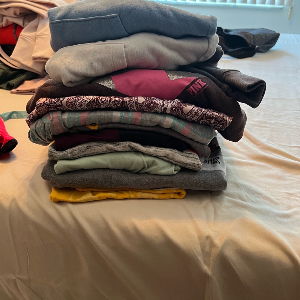 All for 55$! Victoria’s Secret bundle.